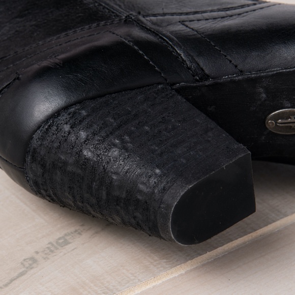 Frye Renee Tall Book - Picture 3 of 5